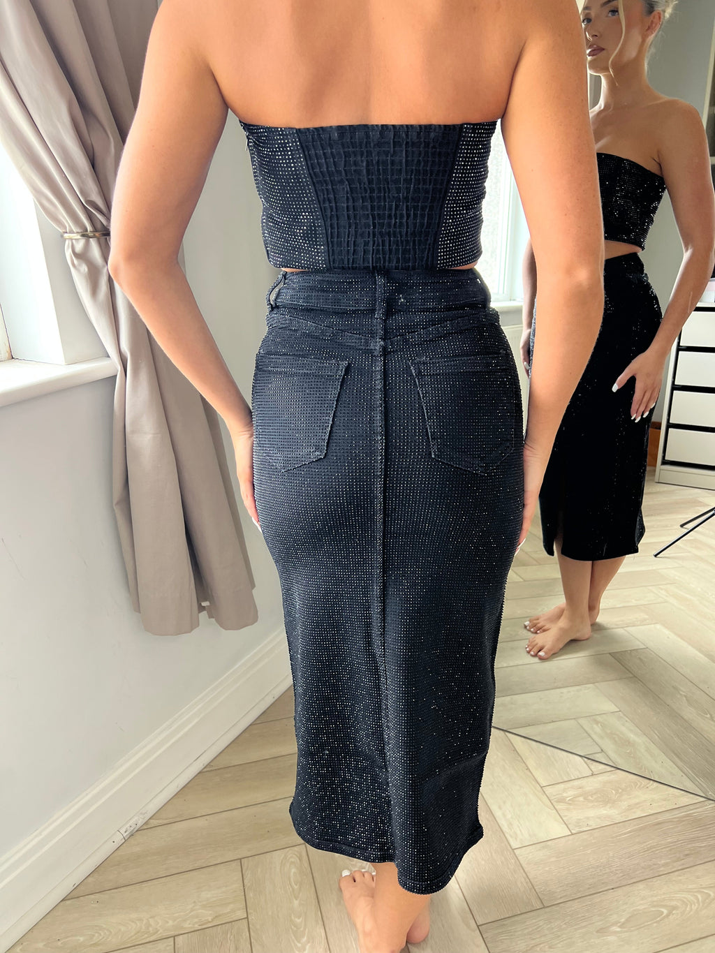 Gonna Midi in Denim Nero con Strass