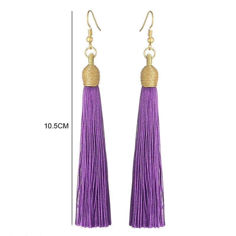 Aura Boho-Chic: Orecchini a Cascata con Frange Silk