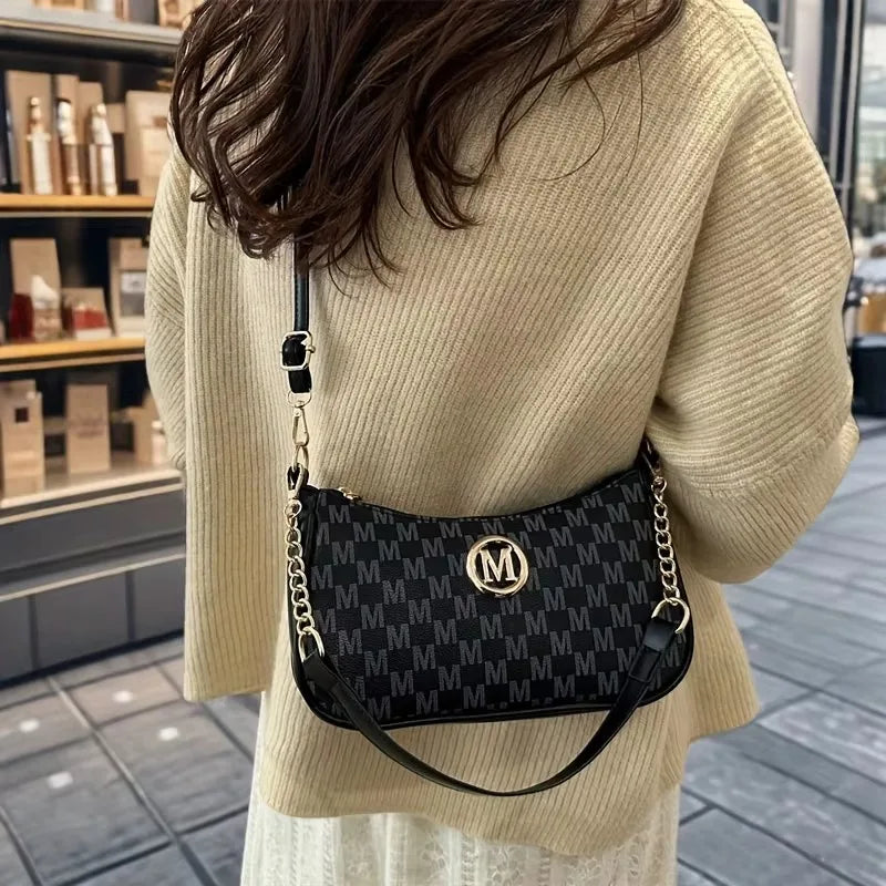 Aura Urban Clutch: L’Icona di Stile 2026