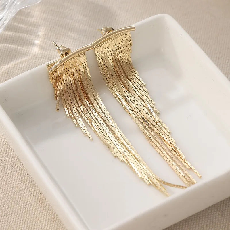 AURA FUSA: Orecchini Scultorei Finitura Oro